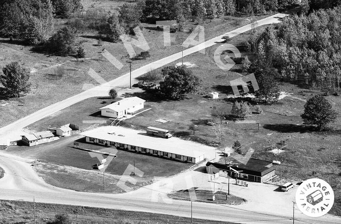 Lakewood Motel - 1983 Aerial (newer photo)